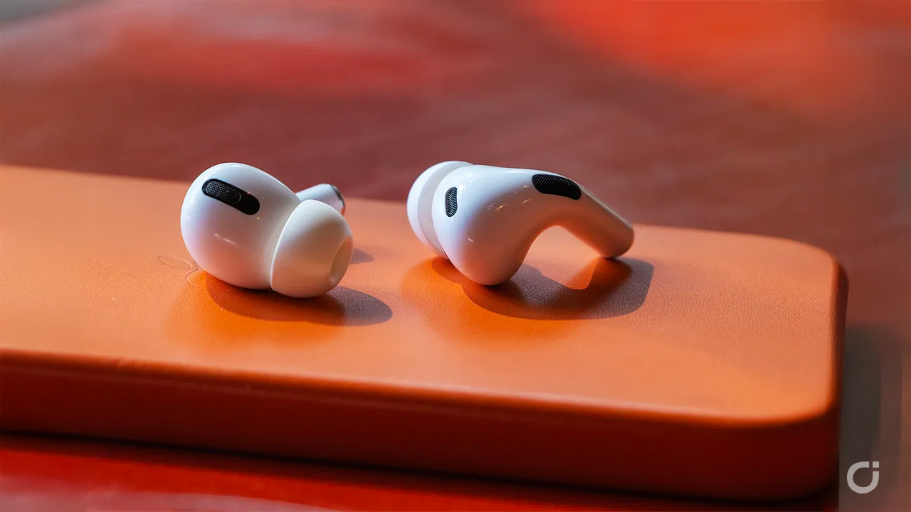 Apple rilascia un nuovo firmware beta per gli AirPods con le funzioni avanzate di iOS 26